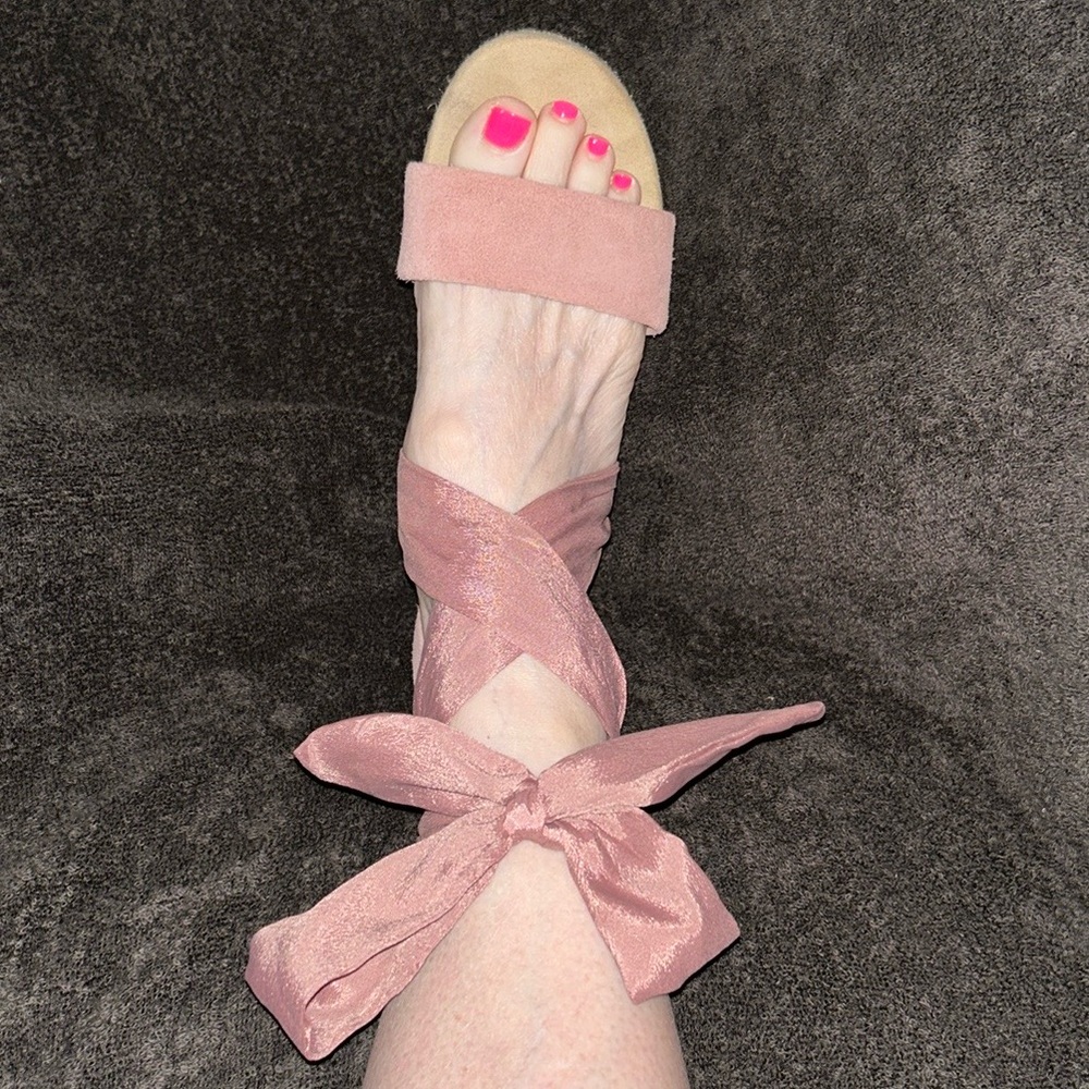 Last Chance!  UGG Sandals